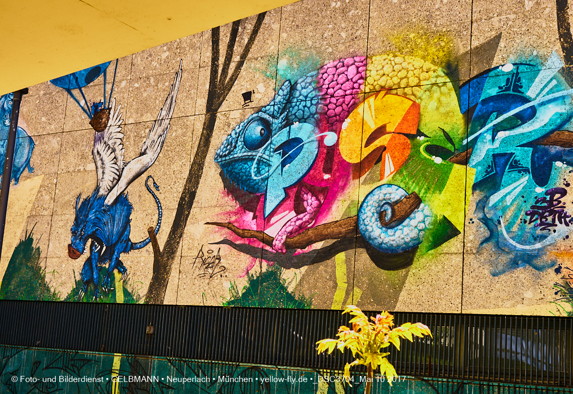 21.03.2017 - Abrissbaustelle Quiddezentrum in Neuperlach